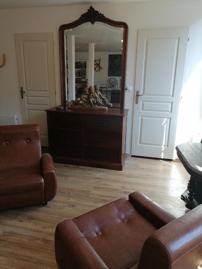 Logement Entier Spacieux Et Confortable A 1 H De Paris Courtenay  Exterior foto
