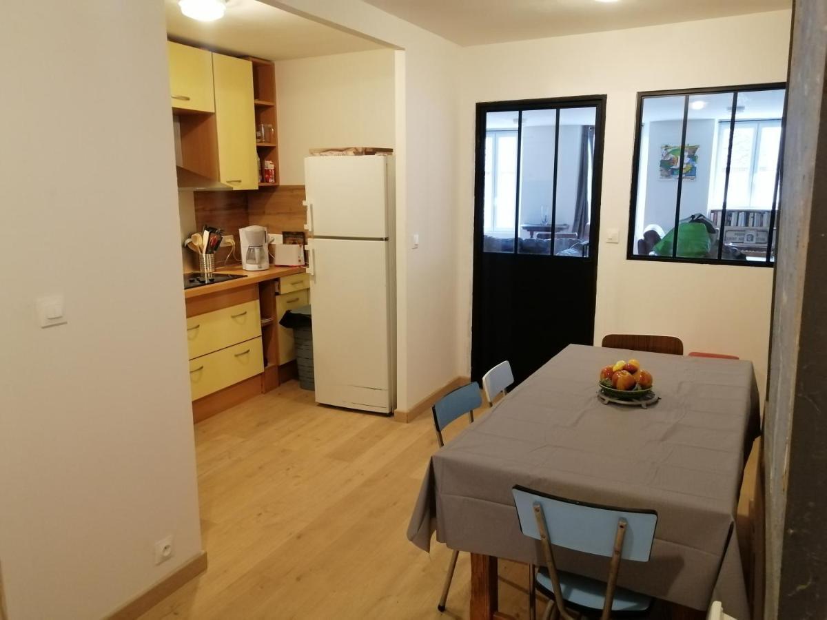 Logement Entier Spacieux Et Confortable A 1 H De Paris Courtenay  Exterior foto